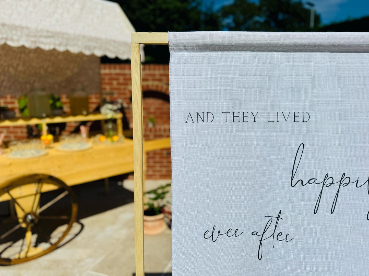 Welcome Sign - Happily Ever After