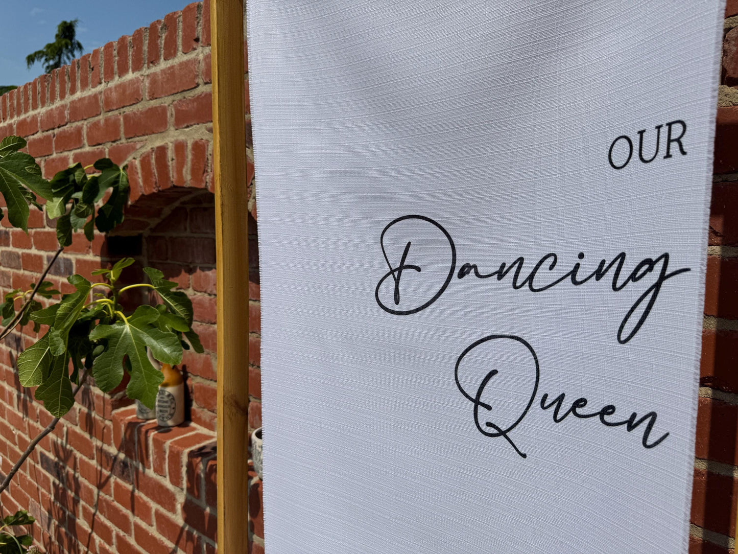 Dancing Queen Welcome Sign